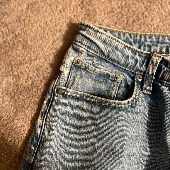 Abercrombie & Fitch Curve Love Dad Jean - Picture 4 of 8